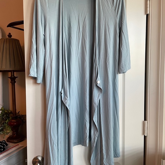 Caden Lane Robe Light Dusty Blue - Picture 6 of 8